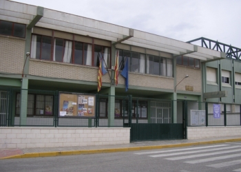Educación contempla un emplazamiento cerca del colegio Reyes Católicos para el montaje de aulas prefabricadas durante las obras
