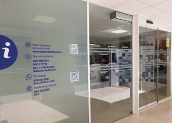 Los clientes valoran la continuidad del servicio e implicación de Aguas de Alicante con el medioambiente