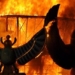 El fuego purificador de las fallas da la bienvenida a la primavera