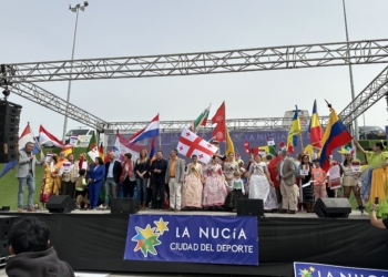 El VIII “Día Internacional” dio a conocer la multiculturalidad de La Nucía