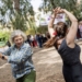El Parque de los Ecualiptos acogió una Feria de Abril organizada por los Mayorales del Cristo