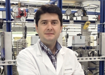 «Debemos diversificar nuestra economía a través de la ciencia»