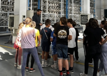 El Consell dels Xiquets i Xiquetes visita la desaladora de Xàbia