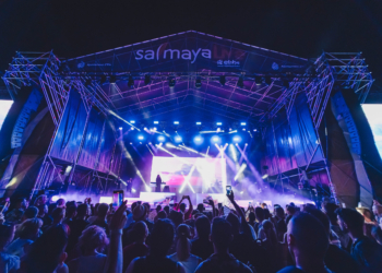 ¡Adéntrate en el oasis!