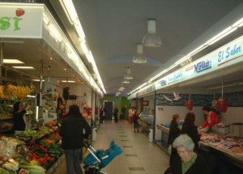 Los viejos mercados se revitalizan y modernizan, sin perder su esencia