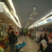 Los viejos mercados se revitalizan y modernizan, sin perder su esencia