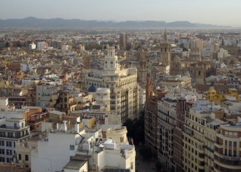 La población de València tiene una edad media de 44,7 años