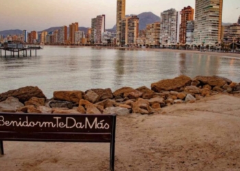 Benidorm recibirá 645.174 euros de la Diputación para la próxima campaña de bonos consumo