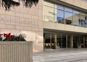 El gobierno aprueba una modificación para mejorar la estructura y eficiencia de las áreas municipales