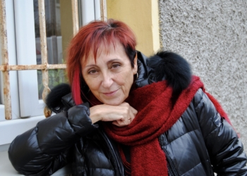 «Me gustaría poder recibir un premio de literatura sin adjetivo»