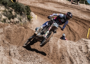 «Estoy muy contento, este año la moto es muy manejable y potente»