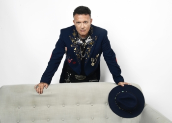 «El rock and roll nunca morirá porque siempre se está fusionando»