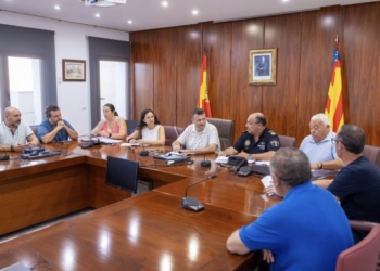 L’Alfàs organiza un dispositivo de seguridad para vivir la mejor Nit de Sant Joan en la playa de l’Albir