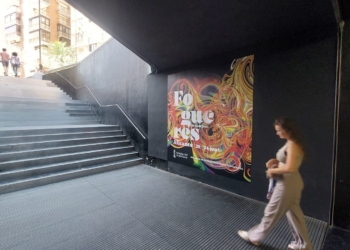TRAM d’Alacant ofrece 120 horas ininterrumpidas de servicio durante las Hogueras