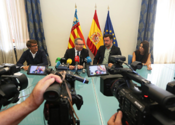 La Diputación de Alicante cede el uso de parte de su sede en Elche al Ayuntamiento con una finalidad cultural