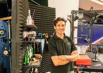 «Trabajamos para alzar el telón a diario»