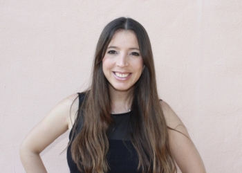 «Me apasionan los giros narrativos»