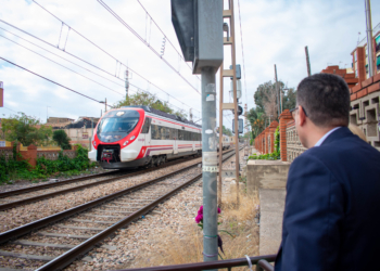 «Agotaremos todos los recursos jurídicos para obligar a Adif a cumplir la Ley»