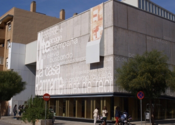 El Ayuntamiento pone marcha el protocolo de actuación para reparar los daños producidos por actos vandálicos en el colegio Raspeig