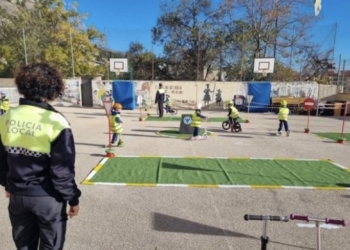 Más de 3.500 estudiantes participan en la campaña de educación viaria de la Policía Local