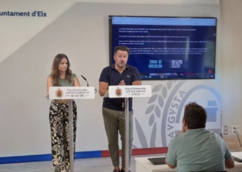 Elche contará por primera vez con una barraca para jóvenes en fiestas de agosto