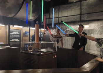 Alicante ensalza la figura de Nikola Tesla con una exposición de la Fundación La Caixa