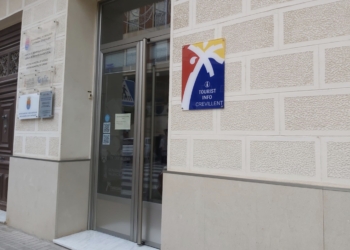 La ADL presenta un curso gratuito de Operaciones Básicas en el Montaje y Mantenimiento de Instalaciones Solares Fotovoltaicas