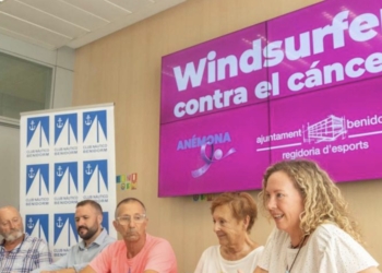 Anémona anuncia un nuevo reto que unirá Benidorm con Ibiza en windsurf