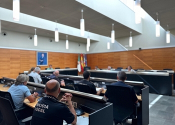 El Ayuntamiento refuerza la seguridad en Hogueras con un 25% más de agentes de la Policía Local