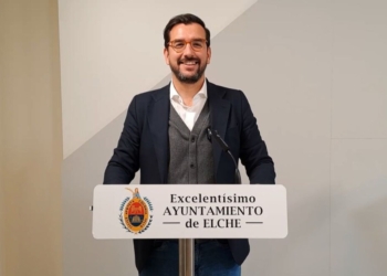 «Mejorar la vida de los ilicitanos es la línea que queremos seguir»