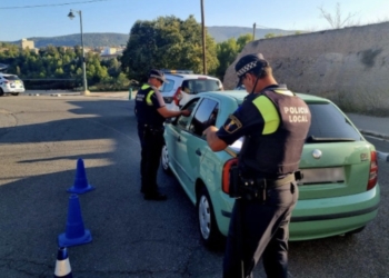 Alcoy se adhiere a la Campaña Especial de la DGT de control de alcohol y drogas en conductores