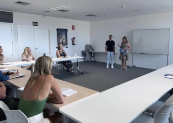 Comienza el curso de castellano para residentes