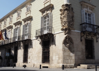 Bienestar Social publica la licitación del Servicio Municipal de Ayuda a Domicilio