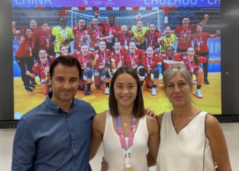 Recepción oficial a la torrevejense Udane Bernabé, tras proclamarse campeona del mundo de balonmano
