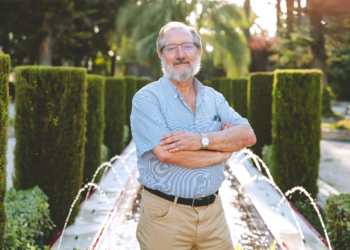 «Nuestras embajadas hay que verlas al menos una vez en la vida»