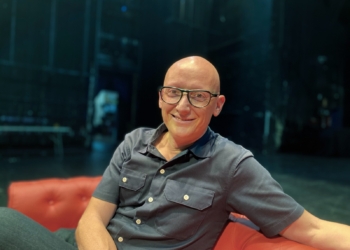 «Tengo pendiente dirigir una película»