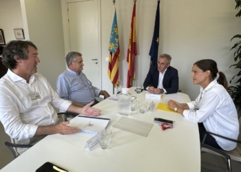 Barrachina: “El Consell tiene un firme compromiso por seguir modernizando los regadíos de la Acequia Real del Júcar»