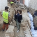 Las ediles de Cultura y Casco Histórico visitan las excavaciones sobre la Muralla descubierta en las obras de reurbanización