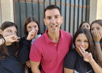 El abrazo de Isidoro, tu ‘cuñao’ de TikTok