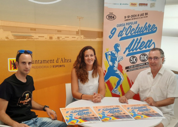 La Carrera 9 d’Octubre celebra treinta años de atletismo popular en Altea