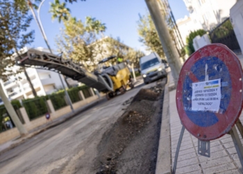 El Ayuntamiento de l’Alfàs rehabilita y asfalta los viales más degradados de la zona de l’Albir