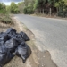 Medio Ambiente retira 7.000kg de residuos en la rambla Las Estacas en Orihuela Costa