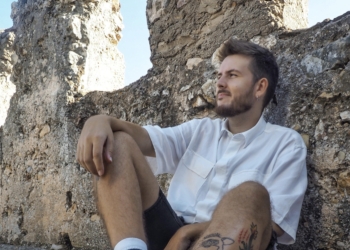 «Los que hablamos valenciano somos militantes de nuestra lengua»