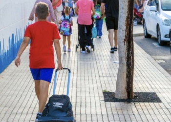 Educación y la Federación de AMPAS organizan dos formaciones gratuitas para familias de Benidorm