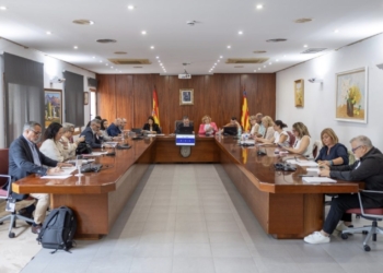 L’Alfàs aprueba la actualización de la tasa de basura que oscilará según zonas entre 166 y 199 euros al año