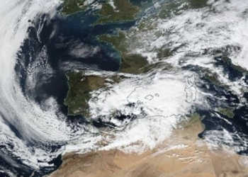 Santa Pola cerrará hoy colegios, parques y jardines e instalaciones deportivas por las adversas previsiones meteorológicas