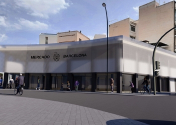 El Ayuntamiento prevé iniciar la reforma de los mercados de Plaza Barcelona y Madrid el próximo verano