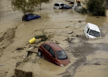 El paso de la DANA deja muertos en la Comunitat y un paisaje desolado