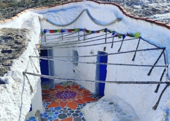 Unas casas-cueva hechas espacio cultural