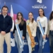 Nuria Martí de Oro, Ana Vidal Martínez e Inés Martínez Conesa, reciben los distintivos de la Corte Salinera